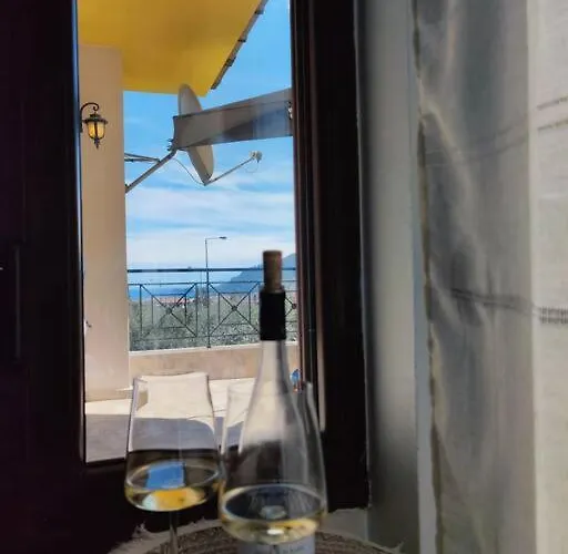 Vakantiehuis елена-villa Elena 1 *